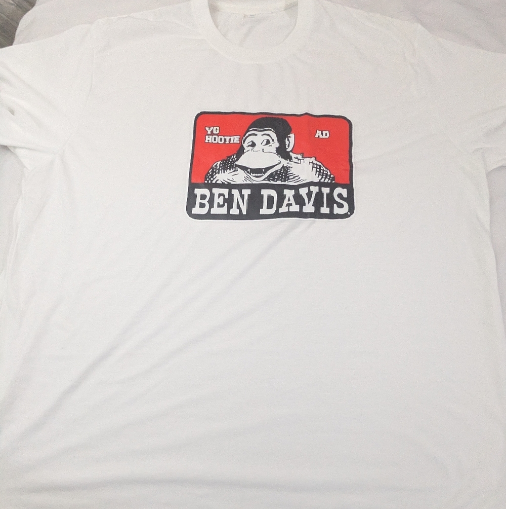 Ben Davis Men's White Graphic T-Shirt  Size 3XL